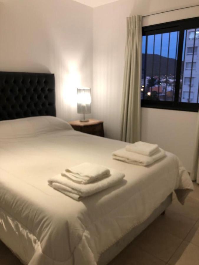 Dpto. La Lola Premium Appartement Salta Buitenkant foto